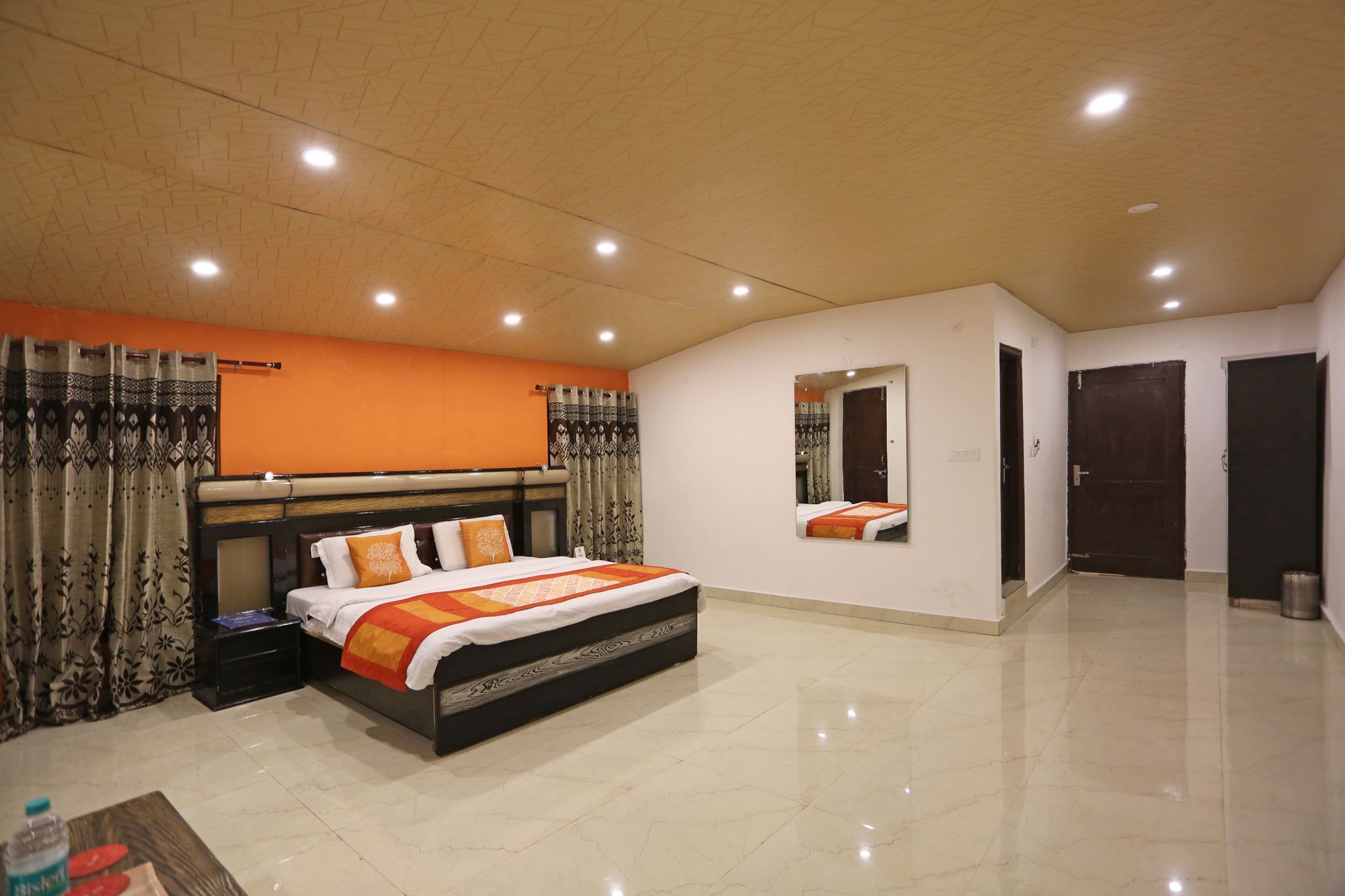 Oyo 6517 Satyam International Otel Dalhousie Dış mekan fotoğraf